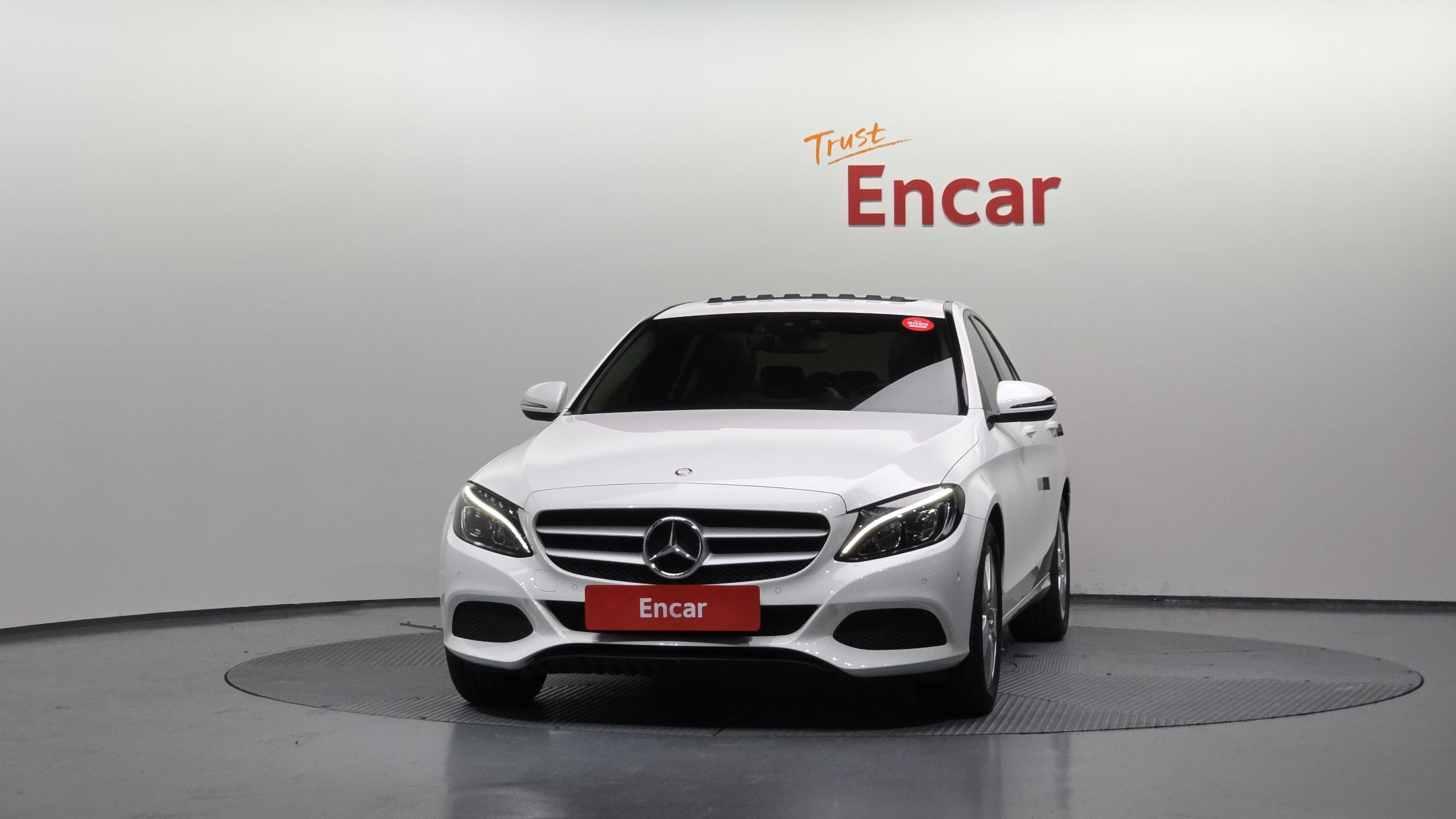 MERCEDES BENZ C-CLASS W205 2016