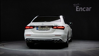 MERCEDES BENZ E-CLASS W213 2021