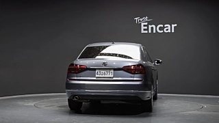 VOLKSWAGEN PASSAT 2018