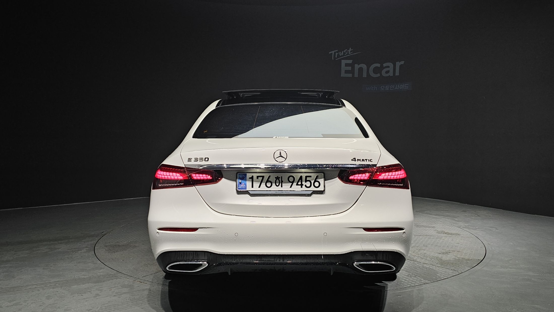 MERCEDES BENZ E-CLASS W213 2023