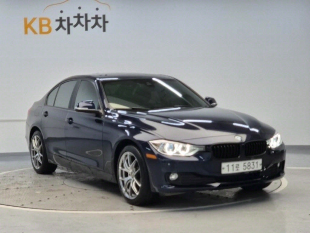 BMW 3-SERIES F30 2015