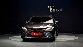 TOYOTA CAMRY XV70 2018