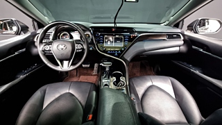 TOYOTA CAMRY XV70 2018
