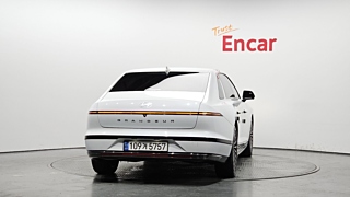 HYUNDAI GRANDEUR HYBRID GN7 2023