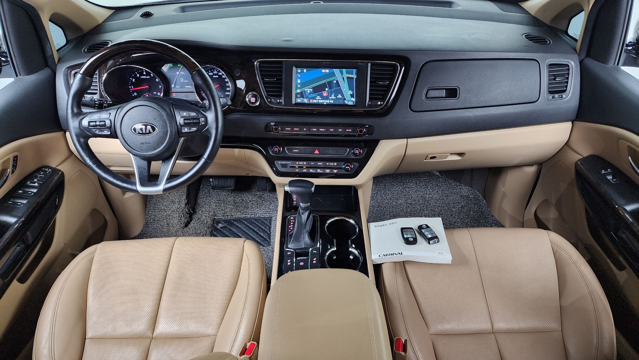 KIA CARNIVAL 2019