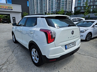 SSANGYONG TIVOLI VERY NEW 2020