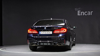 BMW 5-SERIES G30 2019