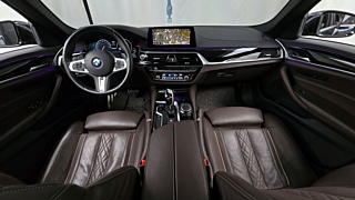BMW 5-SERIES G30 2019