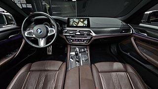 BMW 5-SERIES G30 2018
