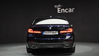BMW 5-SERIES G30 2022