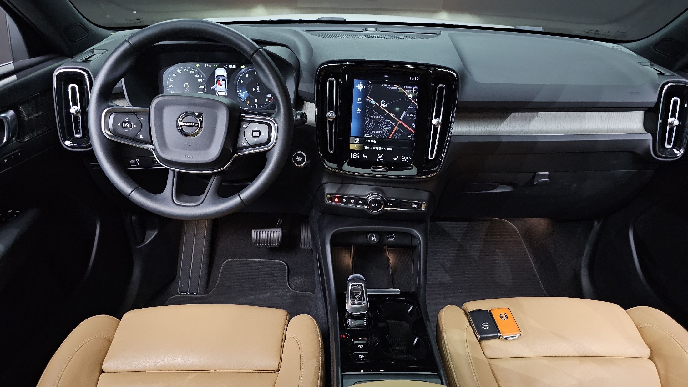 VOLVO XC40 2020