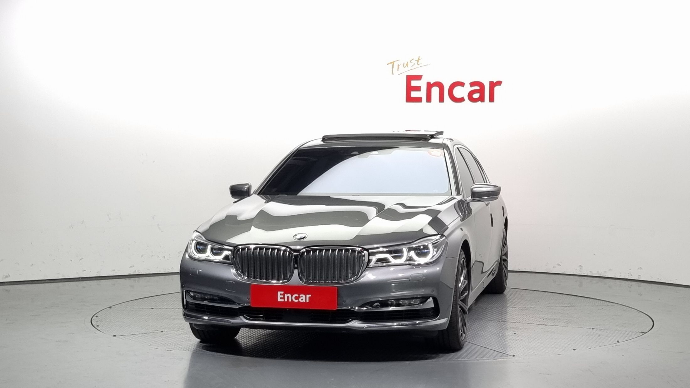 BMW 7-SERIES G11 2017