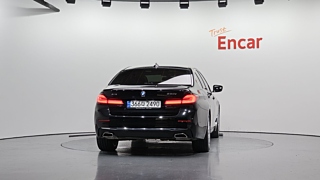 BMW 5-SERIES G30 2023