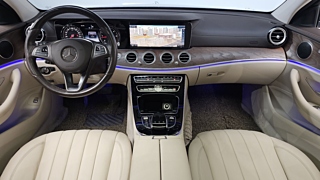 MERCEDES BENZ E-CLASS W213 2016