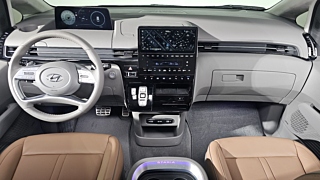 HYUNDAI STARIA 2023