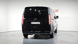 HYUNDAI STARIA 2023