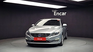 VOLVO S60 2017