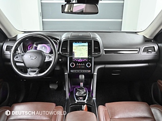 SAMSUNG QM6 2017