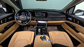 KIA CARNIVAL 2023