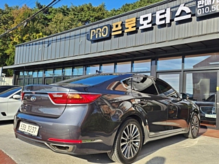 KIA K7 2017