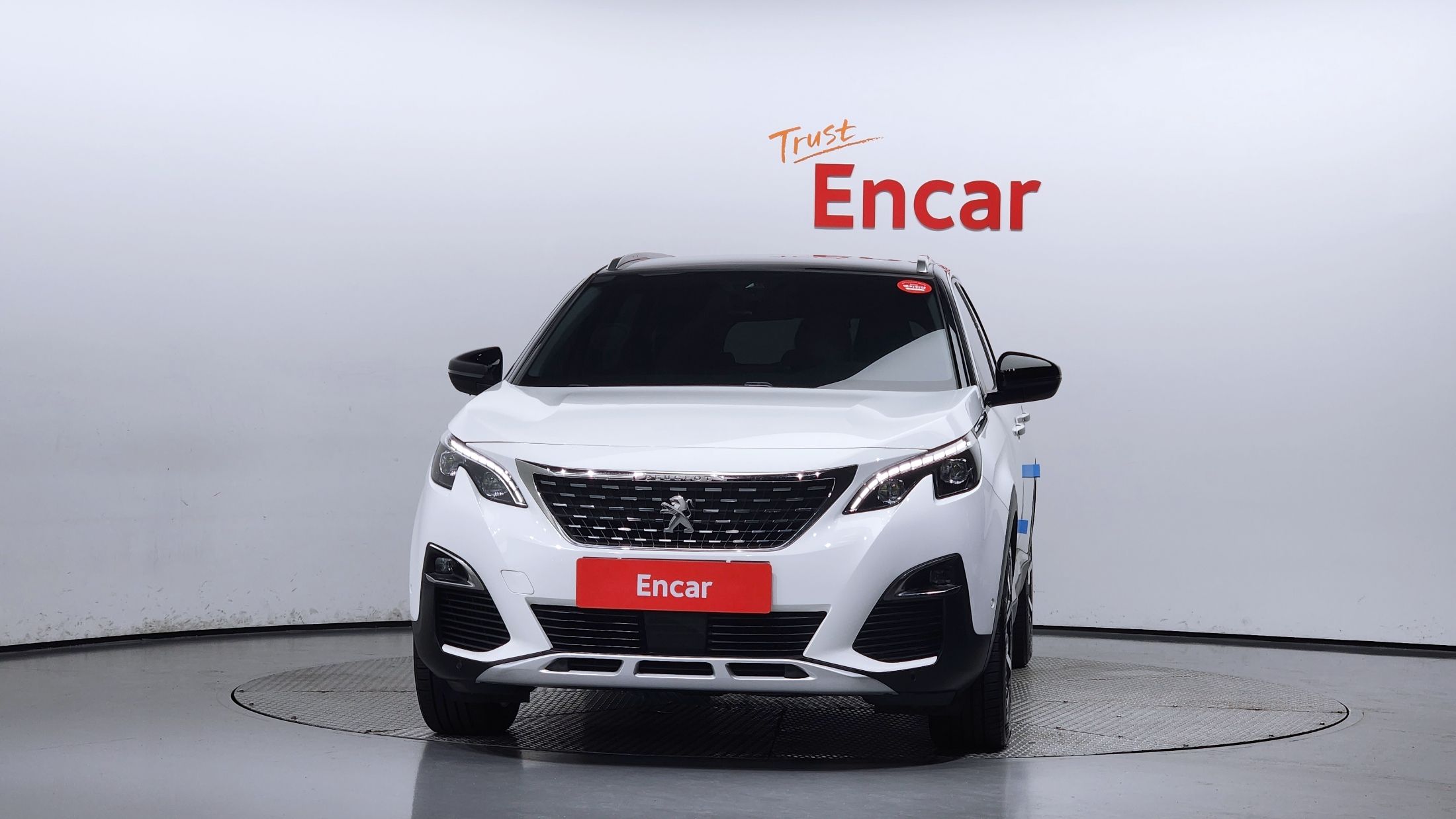 PEUGEOT 5008 2019