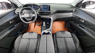 PEUGEOT 5008 2019