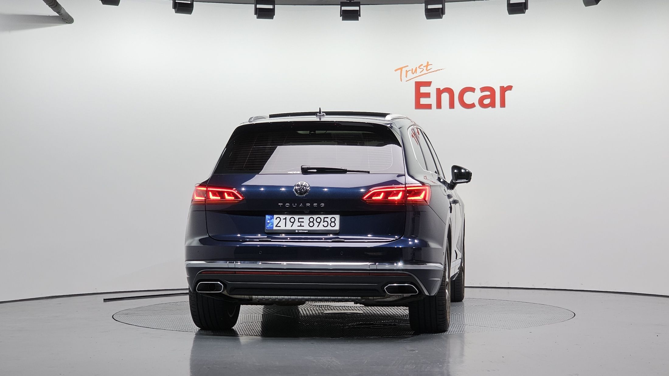 VOLKSWAGEN TOUAREG 2023