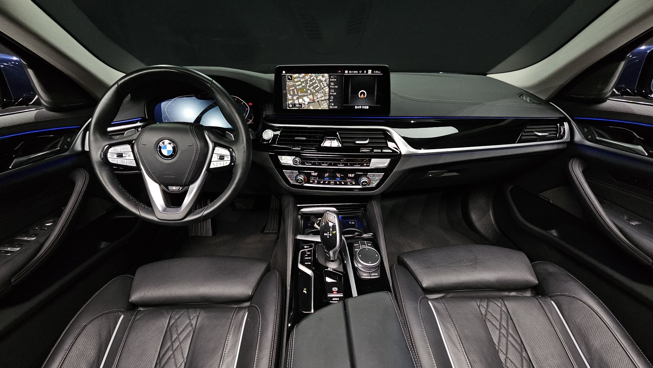 BMW 5-SERIES G30 2020