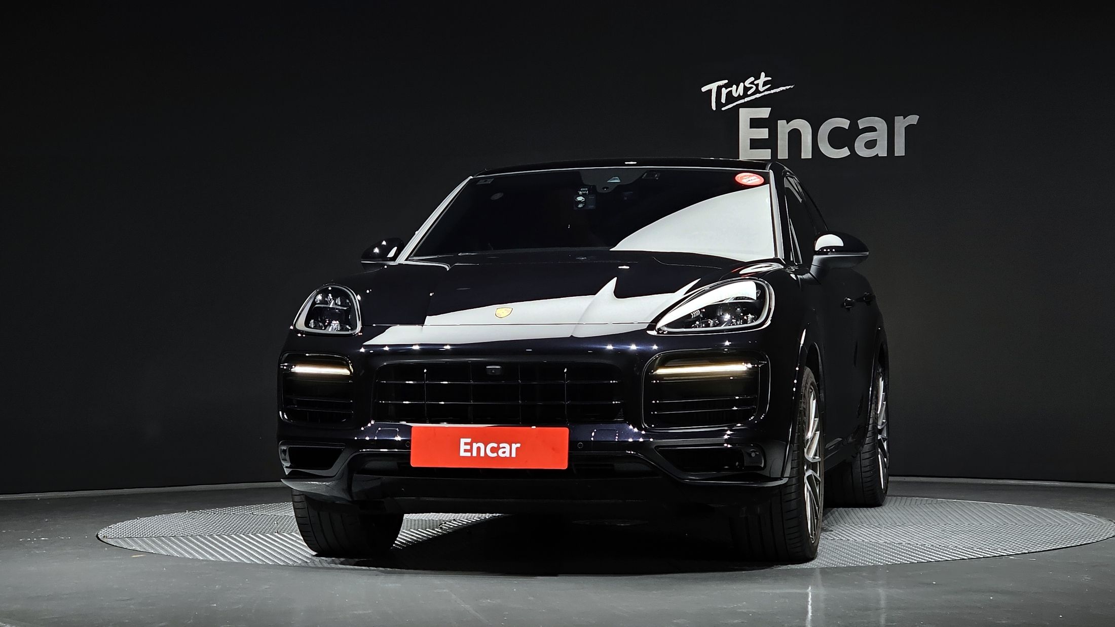 PORSCHE CAYENNE PO536 2021