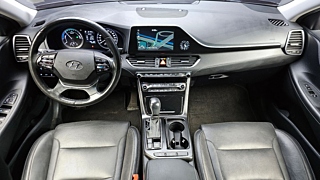 HYUNDAI GRANDEUR IG HYBRID 2018