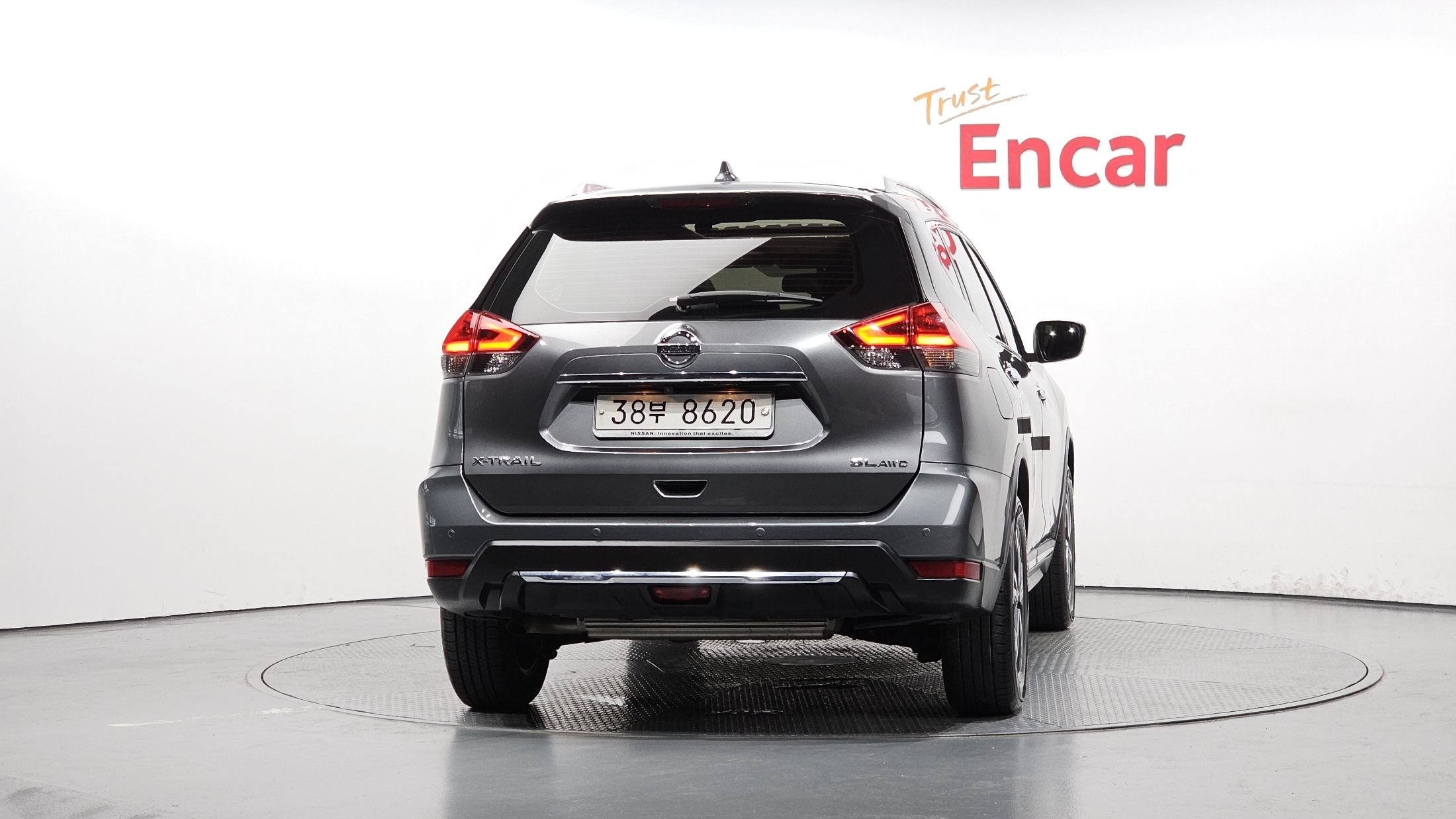 NISSAN X-TRAIL 2018
