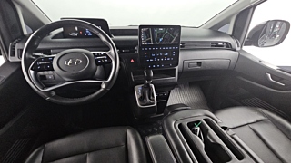 HYUNDAI STARIA  Cargo 3 Seater 2022