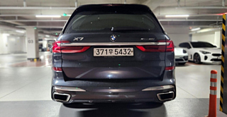 BMW X7 G07 2019