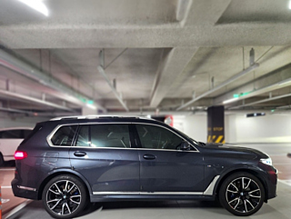 BMW X7 G07 2019