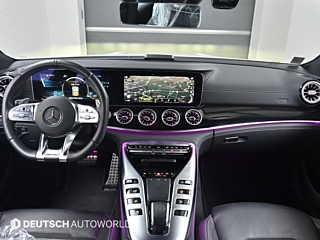 MERCEDES BENZ AMG GT 2021