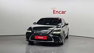 LEXUS ES300H 2019