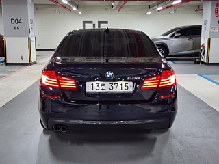 BMW 5-SERIES F10 2016