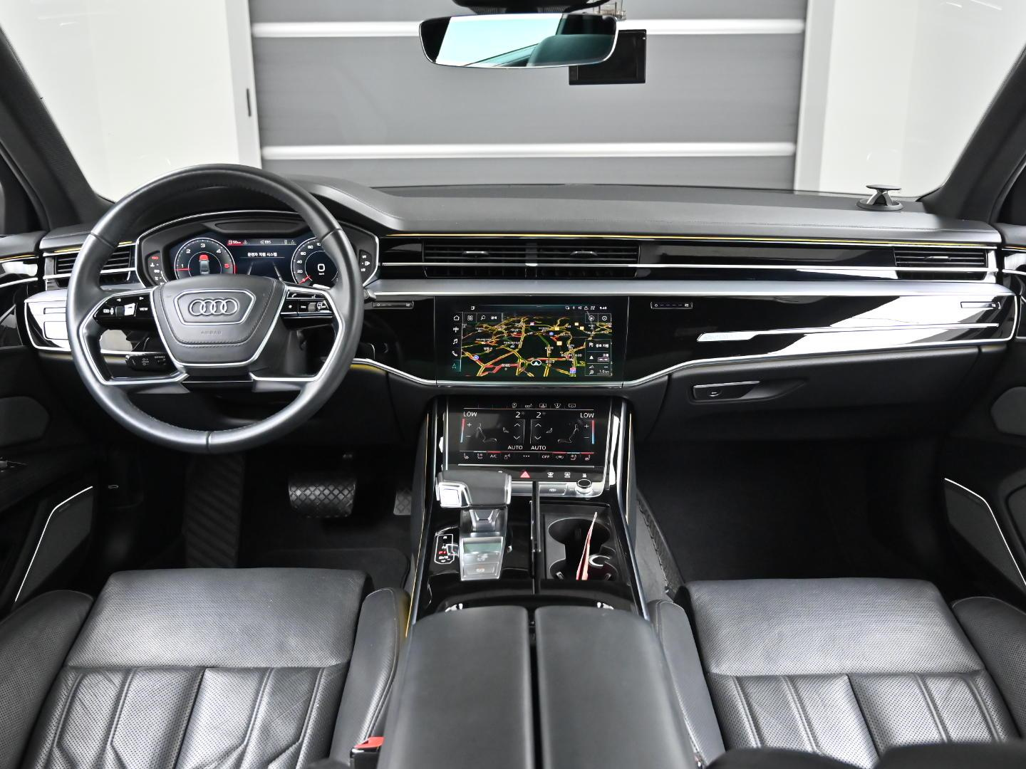 AUDI A8 D5 2020
