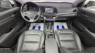 HYUNDAI AVANTE AD 2017