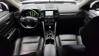 SAMSUNG QM6 2017