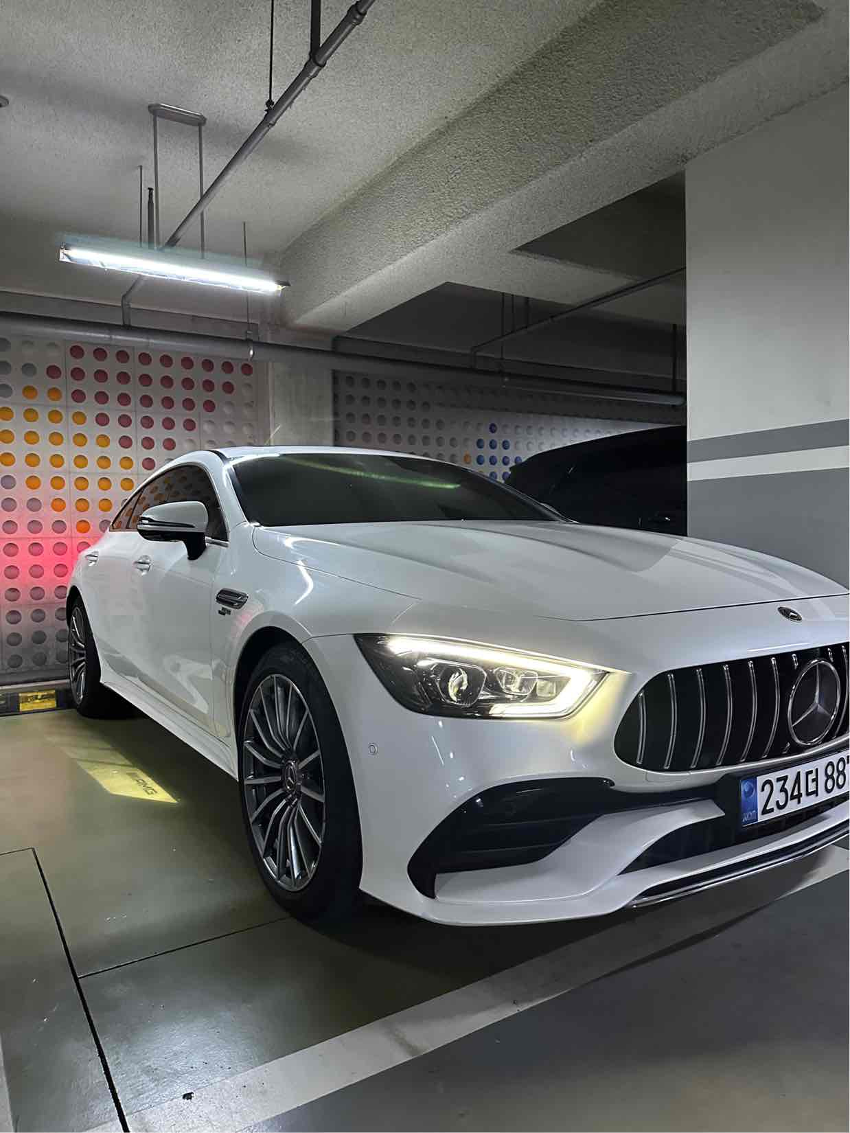 MERCEDES BENZ AMG GT 2021