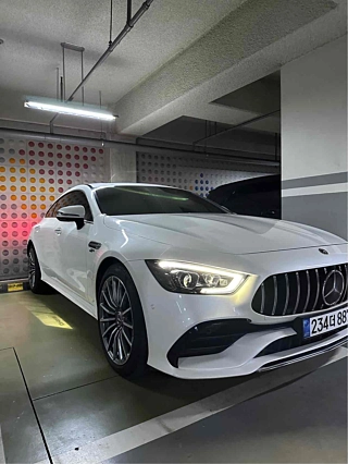 MERCEDES BENZ AMG GT 2021