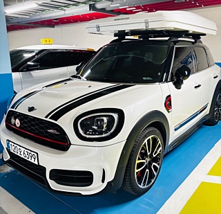 MINI COUNTRYMAN COOPER S  JCW 2023
