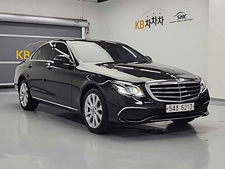 MERCEDES BENZ E-CLASS W213 2017