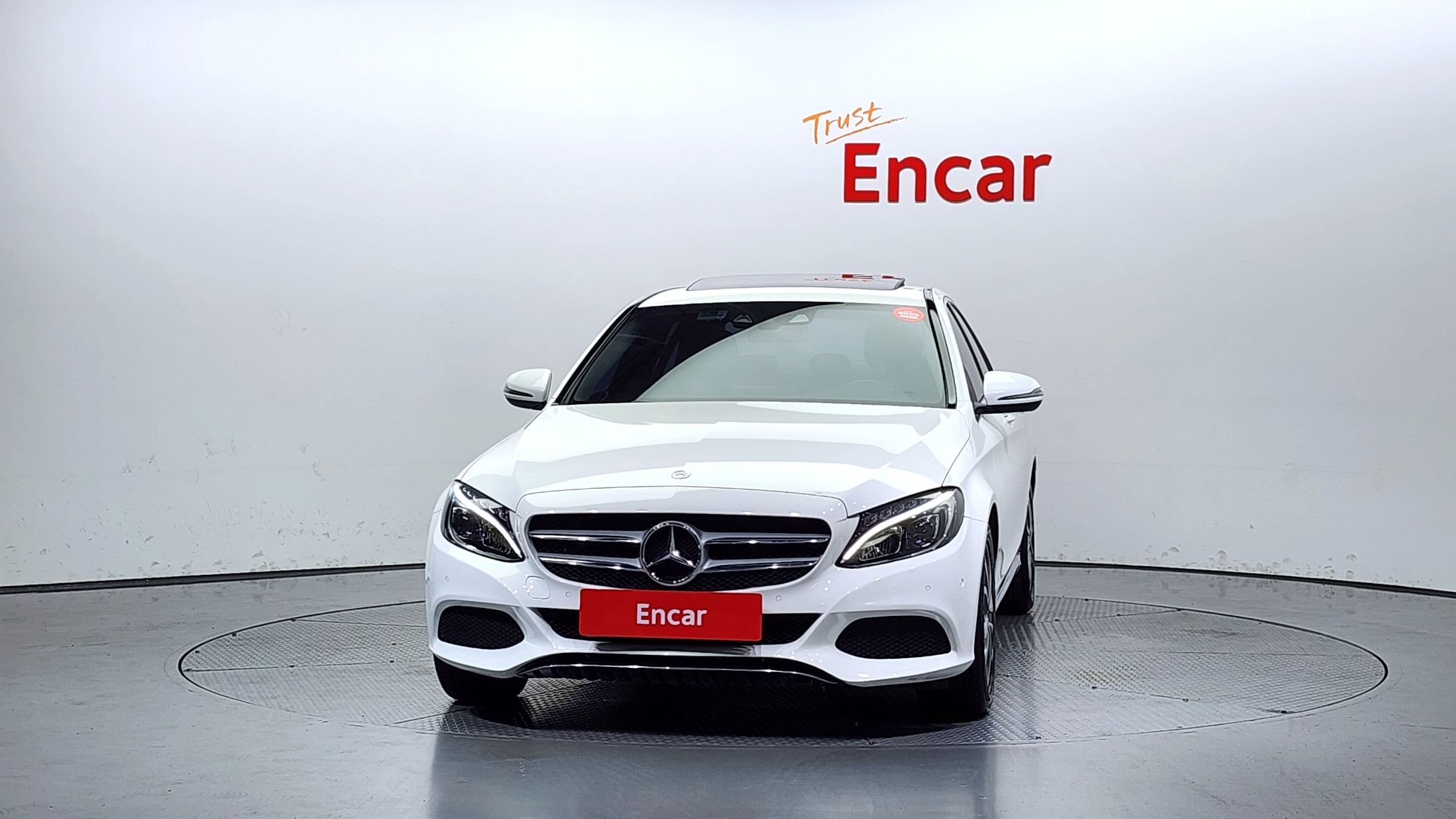 MERCEDES BENZ C-CLASS W205 2016