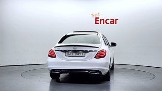 MERCEDES BENZ C-CLASS W205 2016