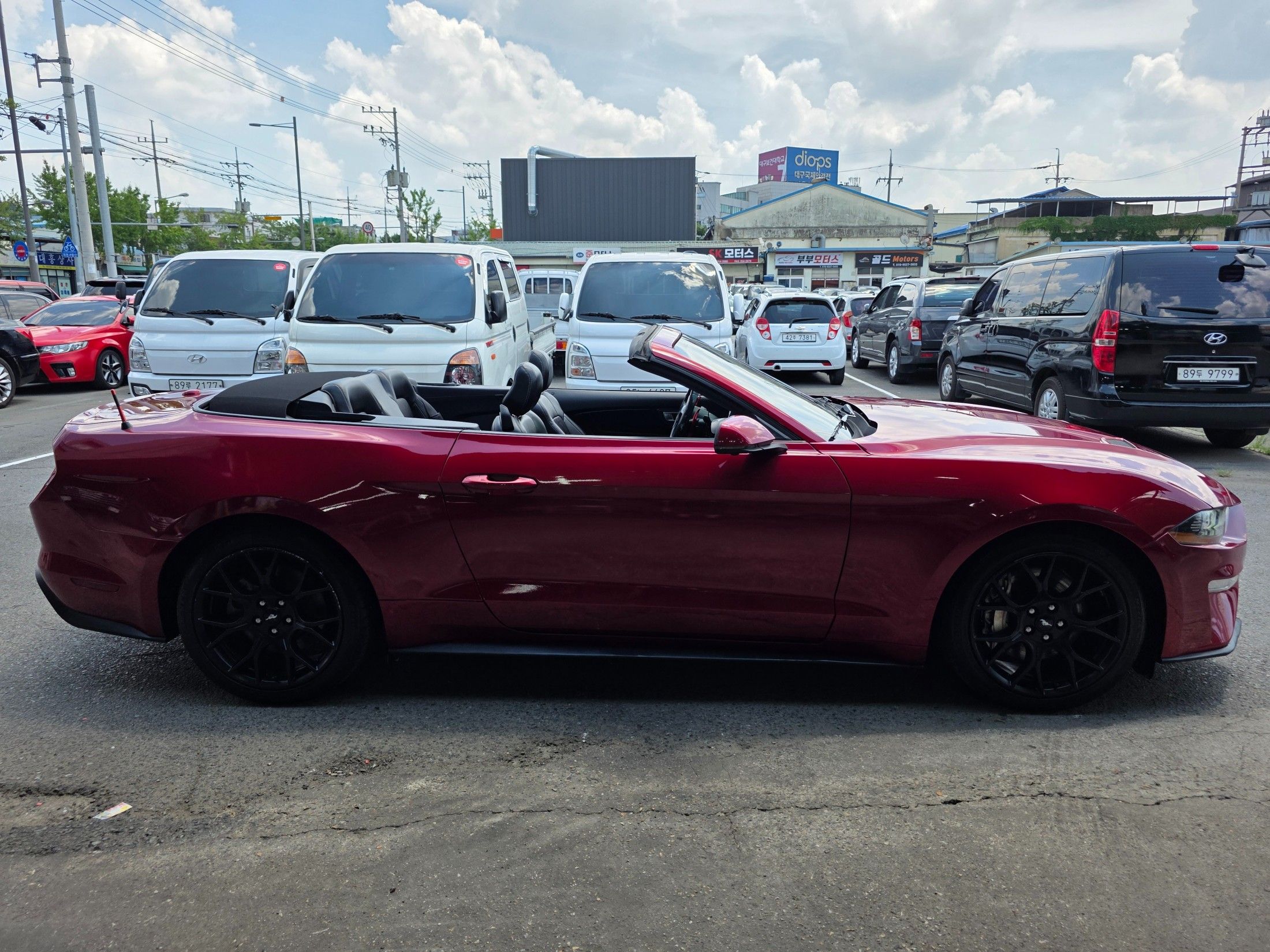 FORD MUSTANG 2019