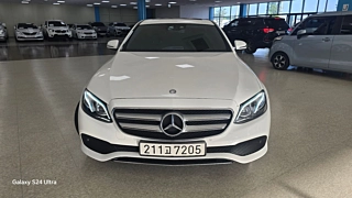 MERCEDES BENZ E-CLASS W213 2017