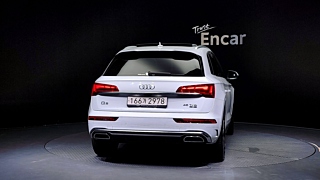 AUDI Q5 FY 2021