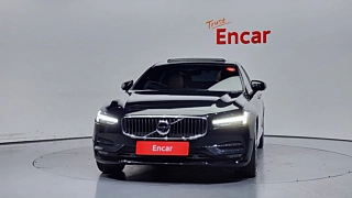 VOLVO S90 2019